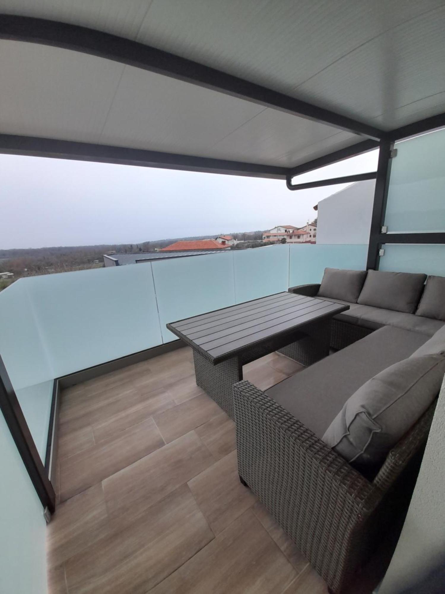Apartments Donella 우마그 외부 사진